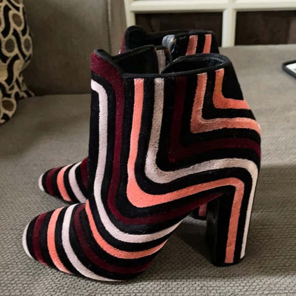 #81/2 - Picture 10 of 10